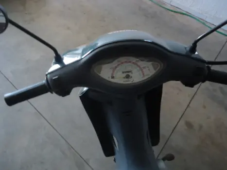 HONDA Biz 100 ES, Foto 4