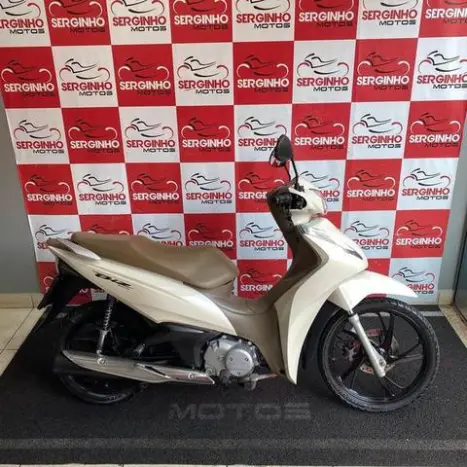 HONDA Biz 125 +, Foto 1