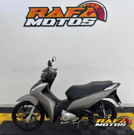 HONDA Biz 125 +, Foto 1