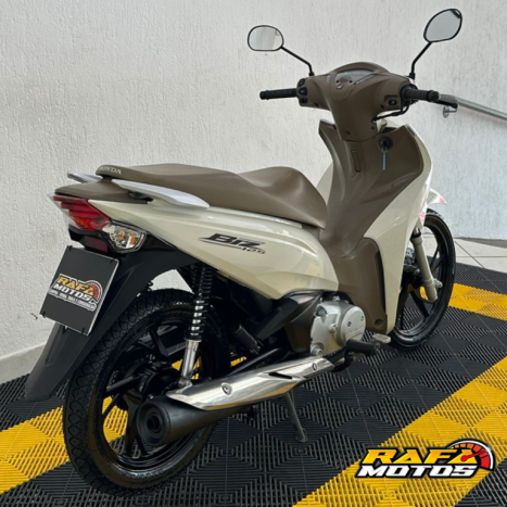 HONDA Biz 125 +, Foto 6