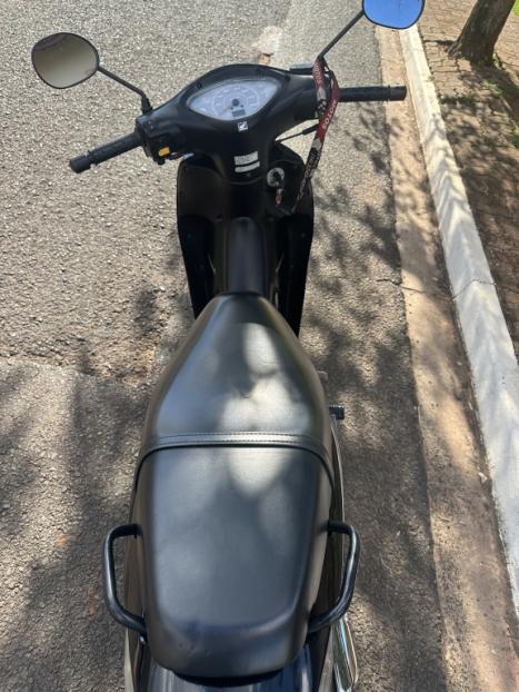 HONDA Biz 125 +, Foto 4