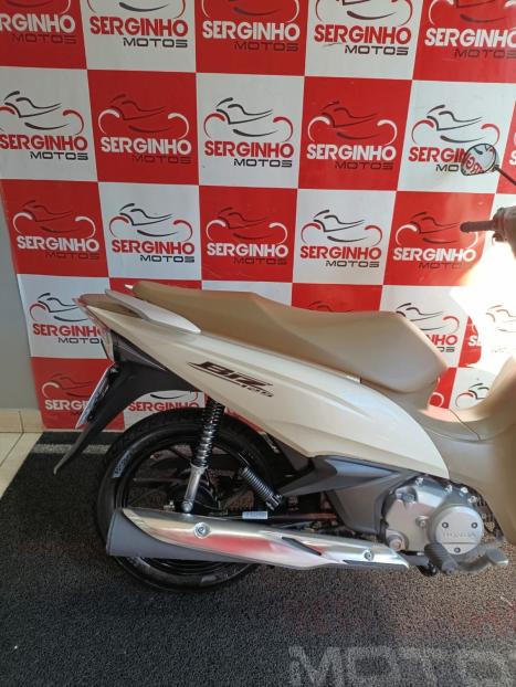HONDA Biz 125 +, Foto 4