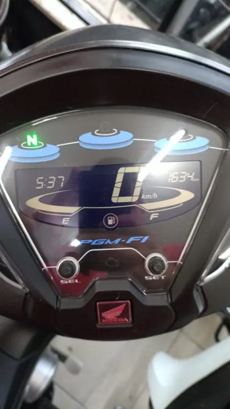 HONDA Biz 125 +, Foto 6