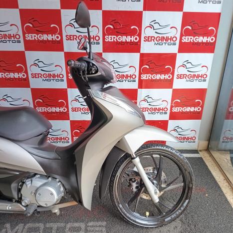 HONDA Biz 125 +, Foto 3
