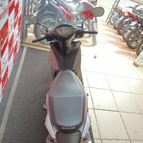 HONDA Biz 125 +, Foto 5