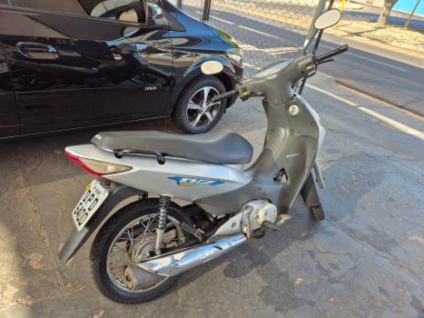 HONDA Biz 125 ES, Foto 3