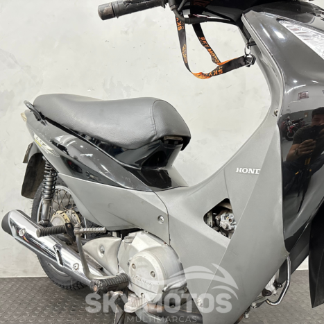 HONDA Biz 125 ES, Foto 6