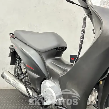 HONDA Biz 125 ES, Foto 6