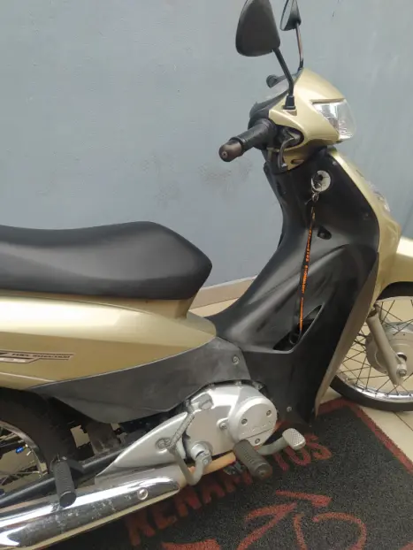 HONDA Biz 125 ES, Foto 9