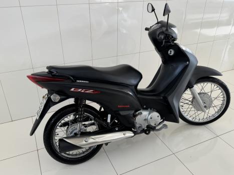 HONDA Biz 125 ES, Foto 2