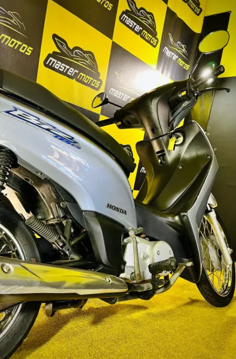 HONDA Biz 125 ES, Foto 3