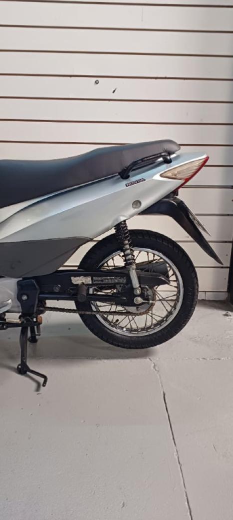 HONDA Biz 125 ES, Foto 4