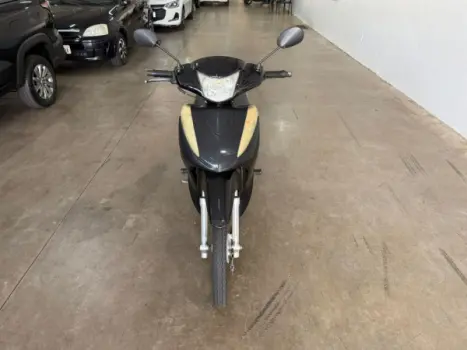 HONDA Biz 125 ES FLEX, Foto 2