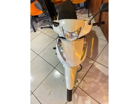 HONDA Biz 125 EX, Foto 4