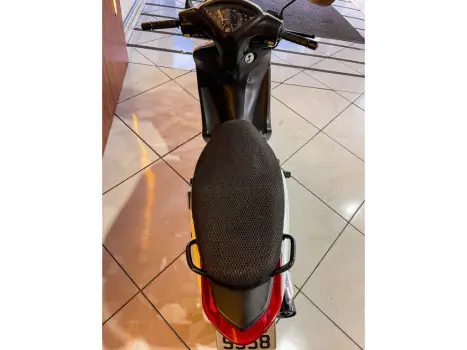 HONDA Biz 125 EX, Foto 8