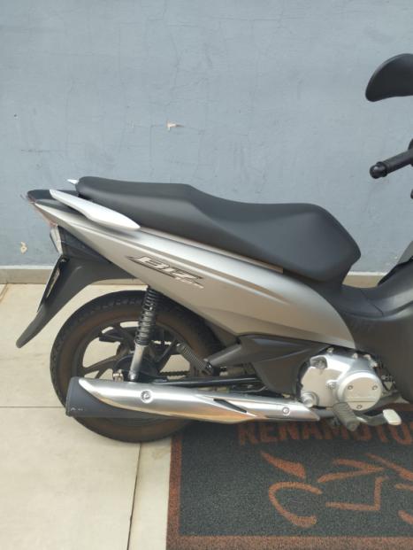 HONDA Biz 125 EX, Foto 6