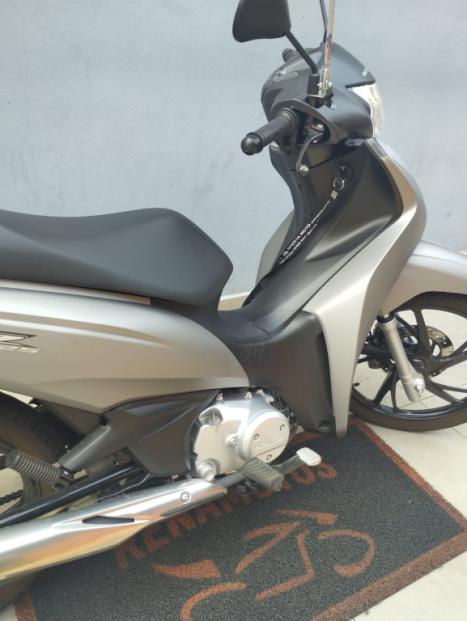 HONDA Biz 125 EX, Foto 9