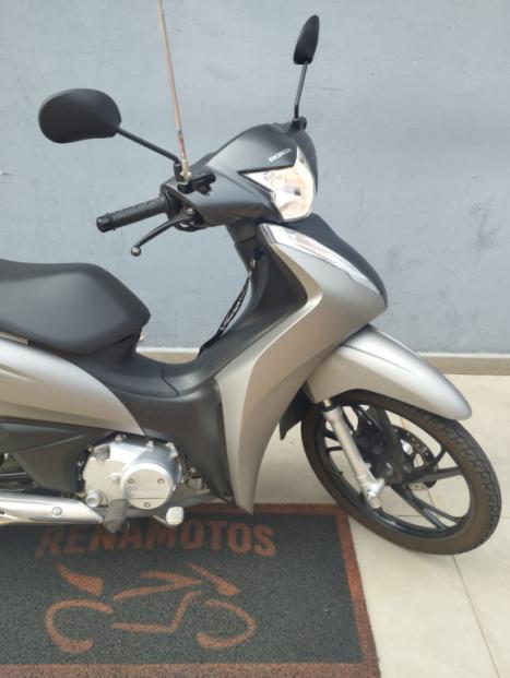 HONDA Biz 125 EX, Foto 7