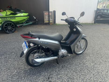 HONDA Biz 125 EX, Foto 4