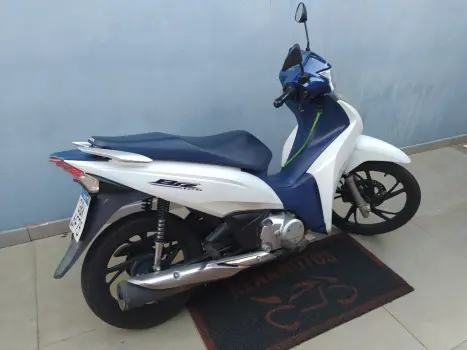 HONDA Biz 125 EX, Foto 9