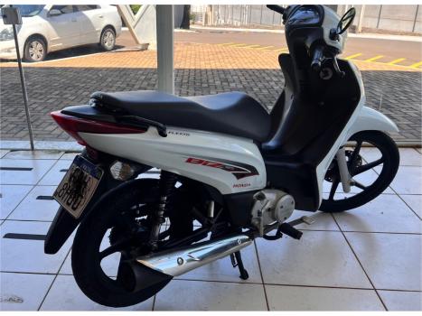 HONDA Biz 125 EX, Foto 3