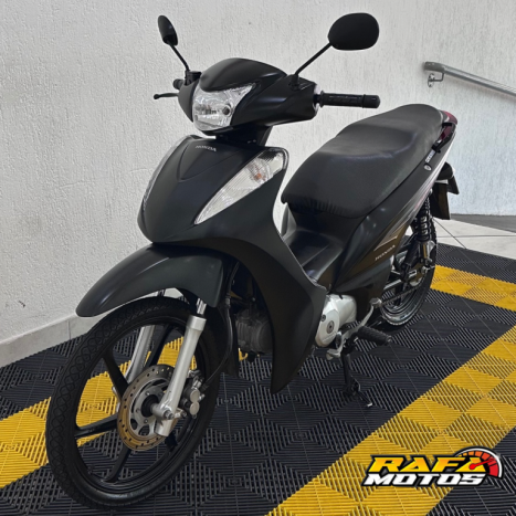 HONDA Biz 125 EX, Foto 3