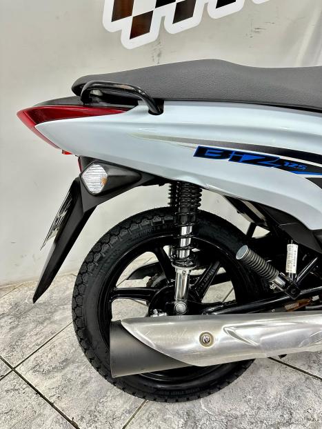 HONDA Biz 125 EX, Foto 4