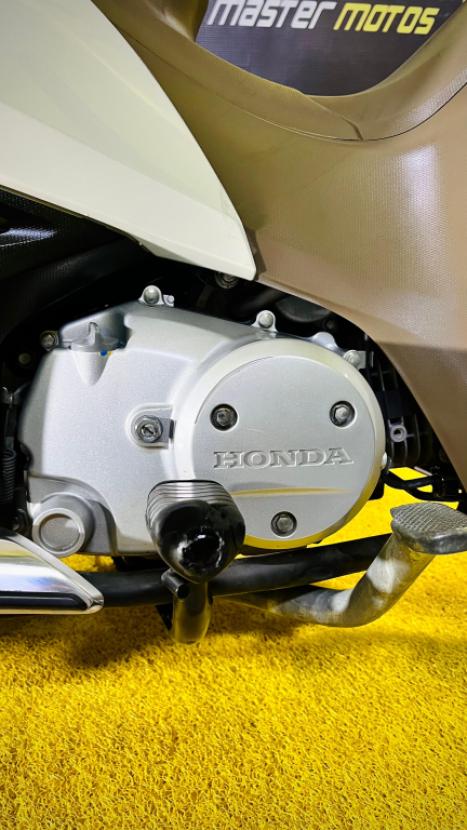 HONDA Biz 125 EX, Foto 5