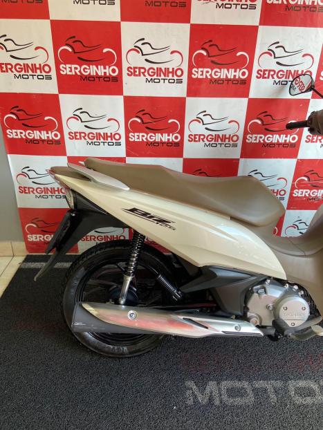 HONDA Biz 125 EX, Foto 7