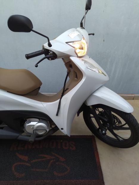 HONDA Biz 125 EX, Foto 9