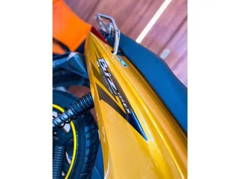HONDA Biz 125 EX, Foto 7