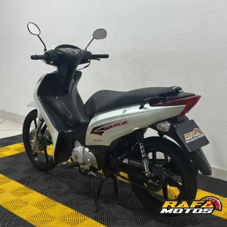 HONDA Biz 125 EX, Foto 5