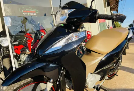 HONDA Biz 125 EX, Foto 4
