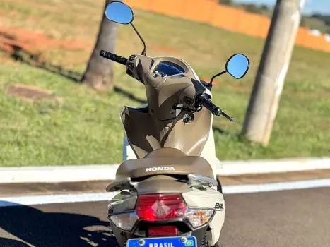 HONDA Biz 125 EX, Foto 5
