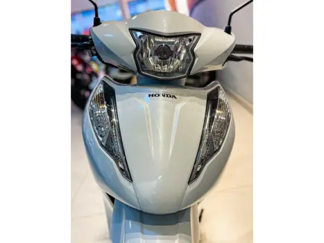 HONDA Biz 125 EX, Foto 7
