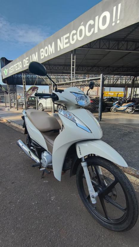 HONDA Biz 125 EX, Foto 1