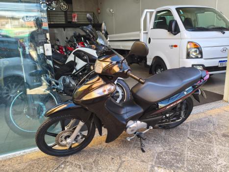 HONDA Biz 125 EX, Foto 2