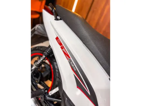 HONDA Biz 125 EX, Foto 6