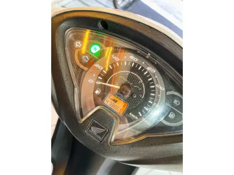 HONDA Biz 125 EX, Foto 10