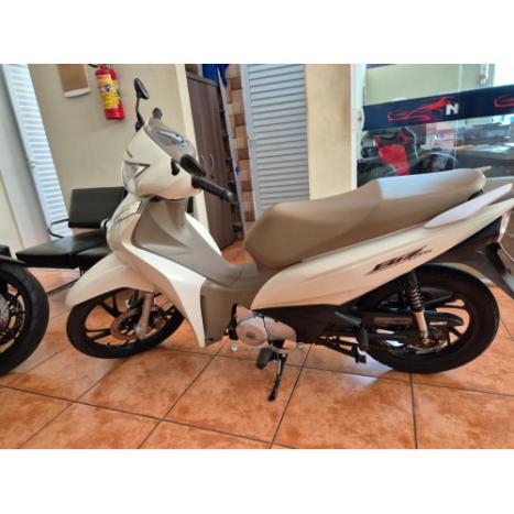 HONDA Biz 125 EX, Foto 5