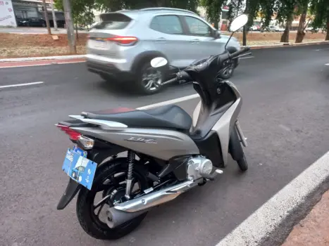 HONDA Biz 125 FLEX, Foto 3