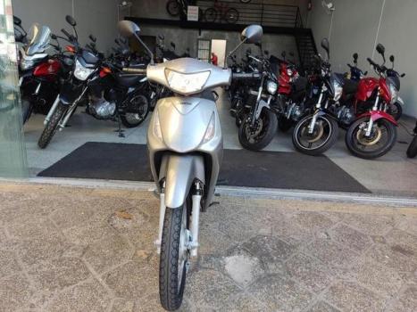 HONDA Biz 125 KS, Foto 4