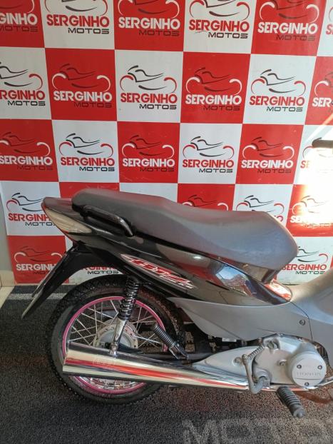 HONDA Biz 125 KS, Foto 6