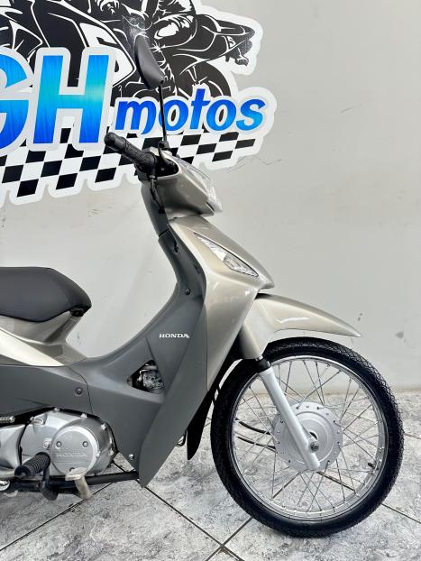 HONDA Biz 125 KS, Foto 2