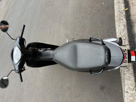 HONDA Biz 125 KS, Foto 6