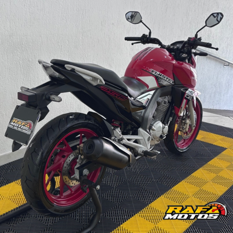 HONDA CB 250 F Twister FLEXONE, Foto 5