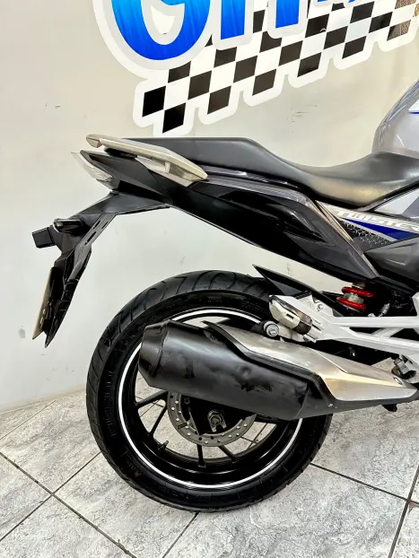 HONDA CB 250 F Twister FLEXONE, Foto 4