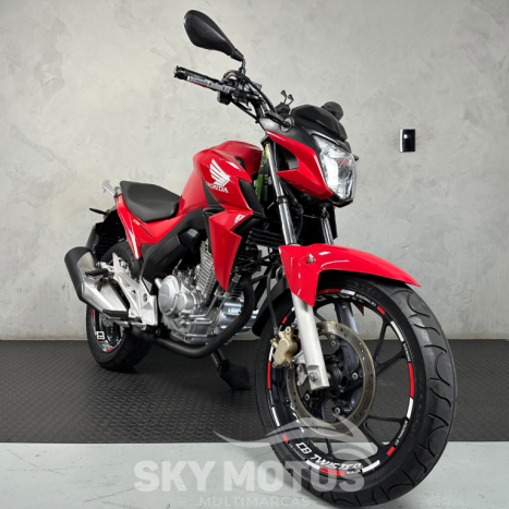 HONDA CB 250 F Twister , Foto 2