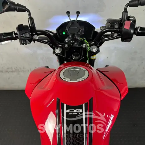 HONDA CB 250 F Twister , Foto 9