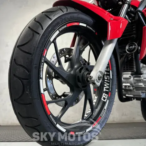 HONDA CB 250 F Twister , Foto 16